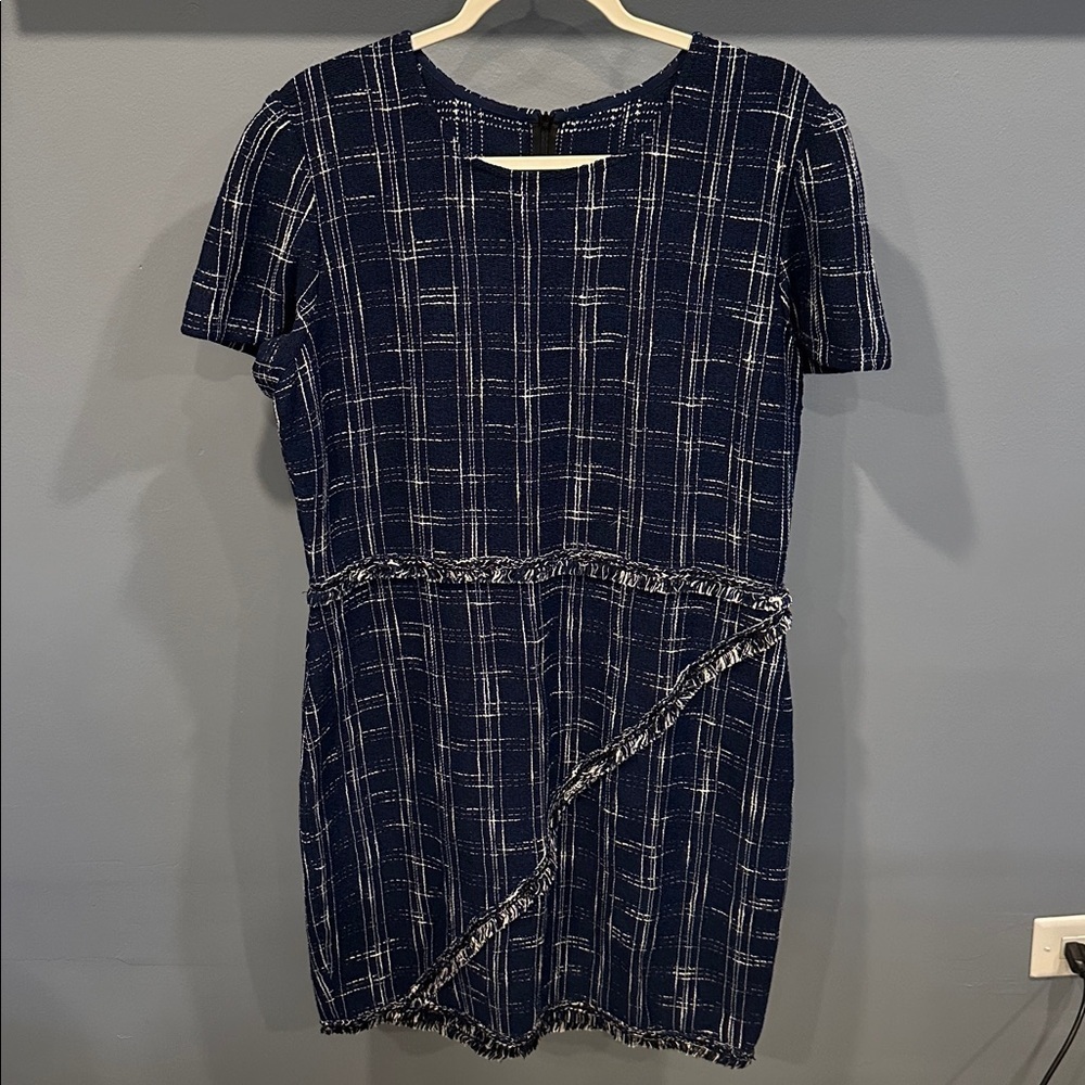 St. John Navy Blue & White Wool Blend Knit Plaid Sheath Dress